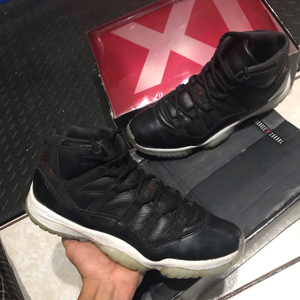 Jordan 11s
